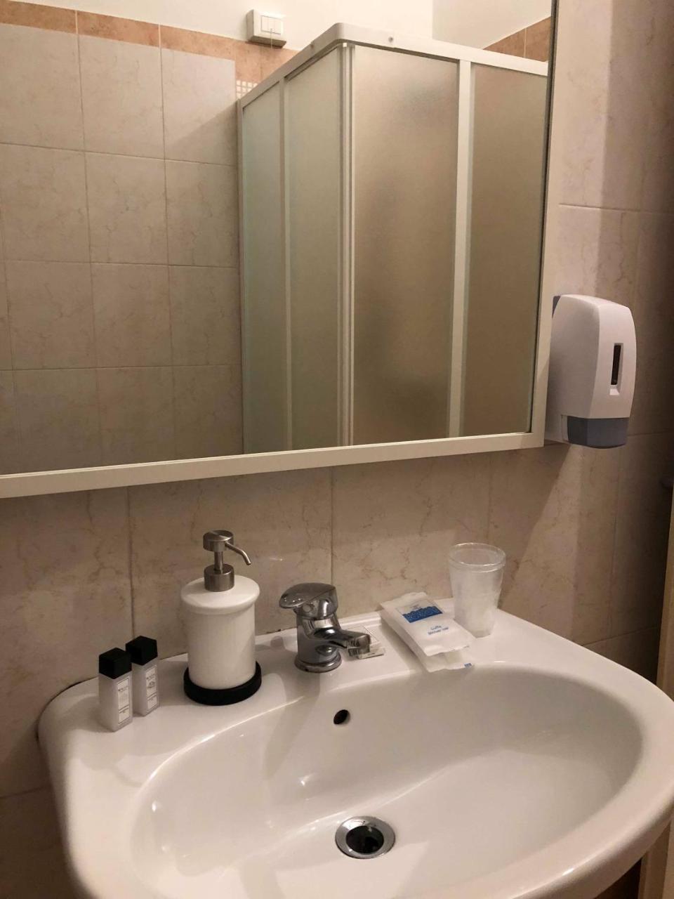 Il Galileo Rooms Pisa Buitenkant foto